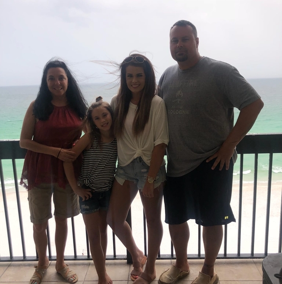 Meet your Posher, Michaelheather - Picture 1 of 1